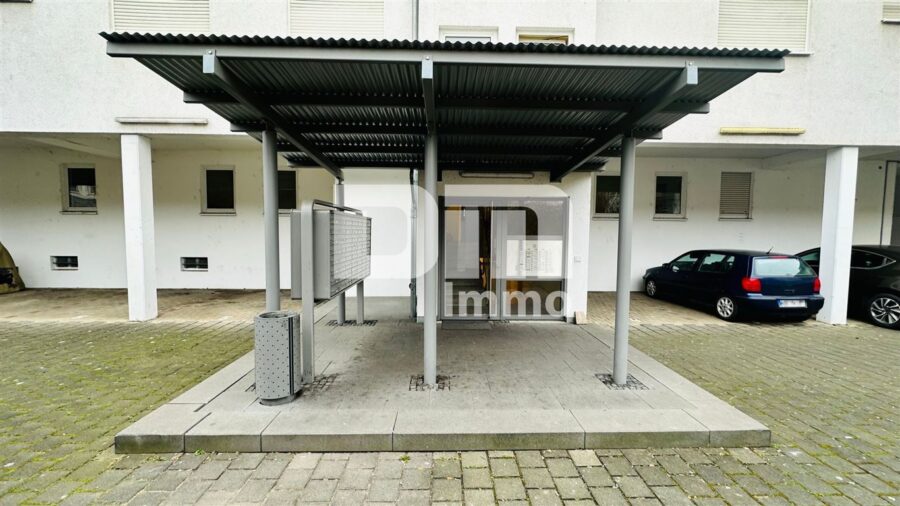 (R)eserviert!Kompaktes Einzimmerappartment im gepflegten Wohnkomplex in ruhiger Lage - Eingangsbereich